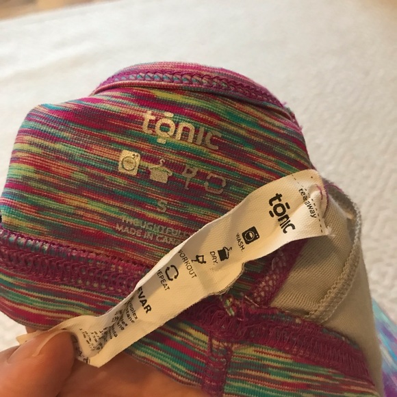 Tonic Hot Yoga Outfit - Top Small/Bottom XS - Picture 5 of 8